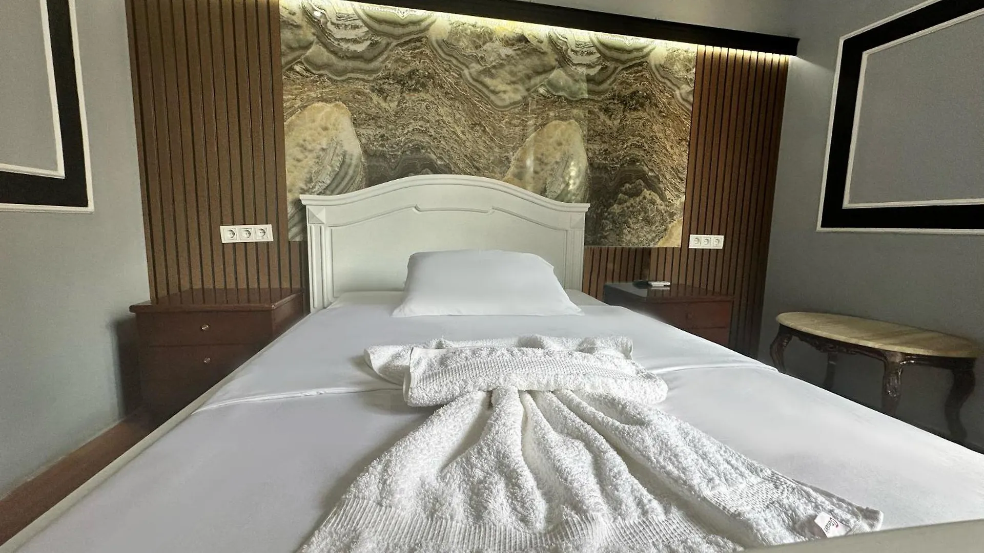 Batummetropol Hotel  Batumi